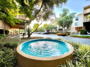 KeyLuxe, Luxury Apartment with Jacuzzi, Pool, Gym, Tennis in Walnut Creek